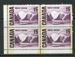Canada MNH Block Of 4 1967-73 "Centennial Definitives" - Ongebruikt