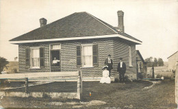 Real Photo Postcard Place To Identify House Elegance Dress Hat - A Identifier