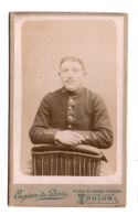 (Photo Carte De Visite) 427, Portrait Militaire, 112e RI Régiment D'Infanterie, Photo Eugene De Paris à Toulon - Krieg, Militär