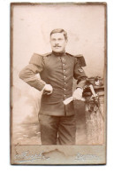 (Photo Carte De Visite) 428, Portrait Militaire, 131e RI Régiment D'Infanterie, Photo Joseph à Orléans - Guerra, Militari