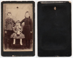 (Photo Carte De Visite) 376, Portrait Enfants, Frère Et Soeurs, 1 Trou En Haut Visible Au Scannes - Anonymous Persons