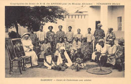Bénin - Cours De Catéchisme Aux Adultes - Ed. Soeurs De N.-D. Des Apôtres  - Benin