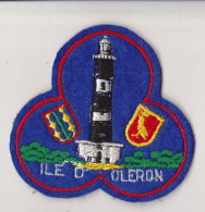 Ecusson Tissus " ILE D'OLERON " Phare (2858)_Det010 - Escudos En Tela