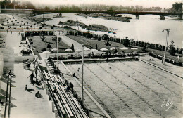 03* VICHY   Piscine Municipale  (CPSM 9x14cm)   RL21,0297 - Vichy