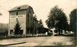 15* VIC S/CERE  « family Hotel »       RL21,1942 - Autres & Non Classés