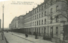 92* ISSY LES MOULINEAUX  Maison Des Petits Menages        RL32,0507 - Issy Les Moulineaux