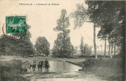 95* FROUVILLE  Abreuvoir Du Chateau      RL32,1209 - Autres & Non Classés