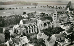 77* CHAMPEAUX  L Eglise  (CPSM Format 9x14cm)       RL43,1042 - Autres & Non Classés