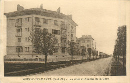 77* MOISSY CRAMAYEL  Les Cites- Av De La Gare        RL43,1001 - Autres & Non Classés