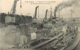76* DIEPPE  1ere Escadrille De Sous Marins De Cherbourg Dans Les Bassins         RL43,0977 - Dieppe