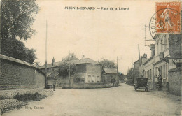 76* MESNIL ESNARD  Place De La Liberte        RL43,0933 - Autres & Non Classés