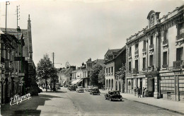 78* LE  PERRAY EN YVELINES   Grande Rue (CPSM Format 9x14cm)        RL43,1335 - Le Perray En Yvelines