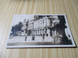 CPA Bône (Algérie).Hôtel De Ville Et Cours Bertagna - Carte Animée. - Annaba (Bône)