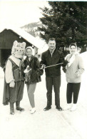 240524 - PHOTO MONTAGNE NEIGE - Mascotte Déguisement Touriste - Chat Botté ? épée  Tigre Panthère Des Neiges - Andere & Zonder Classificatie