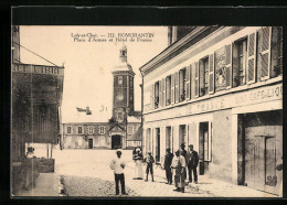 CPA Romorantin, Place D`Armes Et Hotel De France  - Romorantin