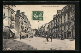 CPA Blois, La Rue Porte-Côté, Vue De La Rue  - Blois