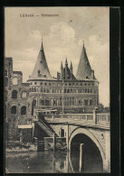 AK Lübeck, Holstentor Mit Brücke  - Lübeck