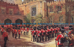 R628055 Changing Guard At St. James. Military In London. Tuck. Oilette. No. 6412 - Sonstige & Ohne Zuordnung