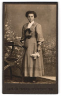 Fotografie Atelier Fenner, Pfaffenhofen, Junge Frau Marie Fink Aus Garmisch  - Anonymous Persons