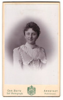 Fotografie Chr. Beitz, Arnstadt, Portrait Frau Frieda Kirchheim In Heller Bluse  - Anonymous Persons