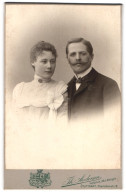 Fotografie Th. Andersen, Stuttgart, Charlottenst. 8, Junges Paar In Eleganter Kleidung  - Anonymous Persons