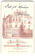 Fotografie Arno Kersten, Altenburg I. S., Albrechtstr. 9, Ansicht Altenburg I. S., Das Ateliersgebäude Mit Werbeaufdr  - Orte