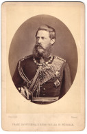 Fotografie Franz Hanfstaengl, München, Portrait Kaiser Friedrich III. In Uniform Mit Orden, Eisernes Kreuz  - Berühmtheiten