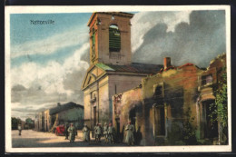 CPA Hattonville, Des Soldats Vor Einem Maisons En Ruines  - Autres & Non Classés