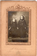 Grande Photo CDV De Deux Jeune Garcon élégant Posant Dans Un Studio Photo A Mulhausen - Anciennes (Av. 1900)