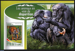 Guinea, Republic 2017 Endangered Animals, Mint NH, Nature - Monkeys - Other & Unclassified