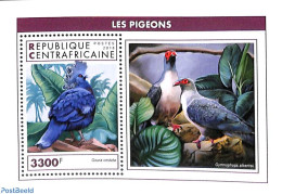 Central Africa 2018 Pigeons S/s, Mint NH, Nature - Birds - Pigeons - Centraal-Afrikaanse Republiek