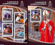 Central Africa 2018 Pope Francis 2 S/s, Mint NH, Religion - Pope - Pausen