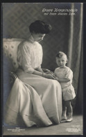 AK Kronprinzessin Cecilie Mit Ihrem ältesten Sohn  - Royal Families