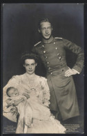 AK Kronprinz Wilhelm Und Kronprinzession Cecilie Mit Ihrem Baby  - Royal Families