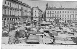 Toulouse Arcades Et Marché Du Capitole - Toulouse