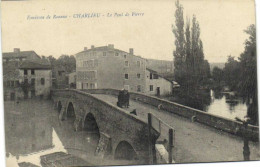 Environs De ROANNE  CHARLIEU Le Pont De Pierre  Animée RV - Charlieu