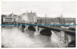 R628579 London Bridge. Valentine. Silveresque - Sonstige & Ohne Zuordnung