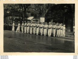 GROUPE DE MARINS PHOTO ORIGINALE 8.50 X 6 CM - Guerre, Militaire