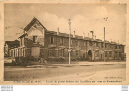 ATHIS MONS  FACADE DU GROUPE SCOLAIRE DES GRAVILLIERS SUR ROUTE DE FONTAINEBLEAU - Athis Mons