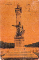 80 - Somme - ALBERT  - Le Monument Aux Morts - Carte Toilée - Albert