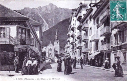 74 - Haute Savoie -  CHAMONIX - La Place Et Le Brevent - Chamonix-Mont-Blanc