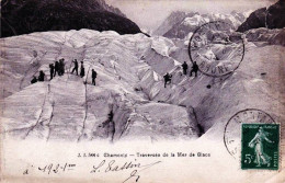 74 - Haute Savoie -  CHAMONIX -  Traversée De La Mer De Glace - Alpinisme - Chamonix-Mont-Blanc