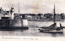 85 -  Vendée-  LES SABLES D OLONNE   - Le Phare Et La Plage - Sables D'Olonne