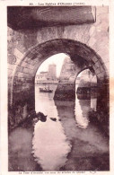 85 - Vendée - LES SABLES D OLONNE  -  La Tour D'Arundel Vue Sous Les Arcades Du Chenal - Sables D'Olonne