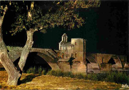 84 - Avignon - Le Pont Saint-Bénézet Et La Chapelle Saint-Nicolas La Nuit - Carte Neuve - CPM - Voir Scans Recto-Verso - Avignon