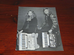 76876-          GILDE DUO, WEESP / LEEUWARDEN - Musique Et Musiciens