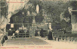 65 - Lourdes - Ville Connue Pour Son Pèlerinage Chrétien - CPA - Voir Scans Recto-Verso - Lourdes