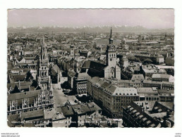 MUNCHEN:  BLICK  V. D. FRAUENKIRCHE  AUF  RATHAUS,  PETERSKIRCHE  -  BIEGEWINKEL - NACH  ITALIEN - PHOTO - GROSSFORMAT - München