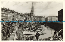 R629750 Copenhagen. The Fishmarket And The Tower Of St. Nicolas Church. Palle Hv - Monde