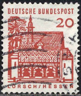 RFA Poste Obl Yv: 324 Mi:456 Torhalle Lorsch Hessen (Lign.Ondulées) (Thème) - Kerken En Kathedralen